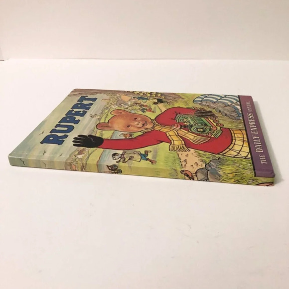 1976 Rupert The Daily Express Annual Beaverbrook Newspapers Ltd Book - Picture 3 of 16